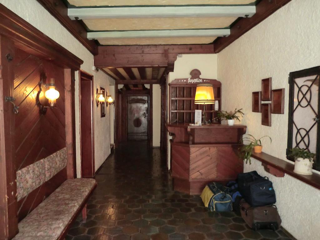 Weisses Roessl Werfen Hotel Exterior foto